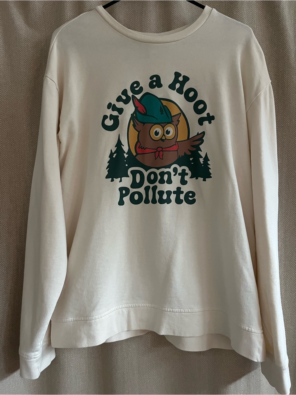 The Landmark Project Cream 'Give a Hoot Don't Pollute' Graphic Sweatshirt